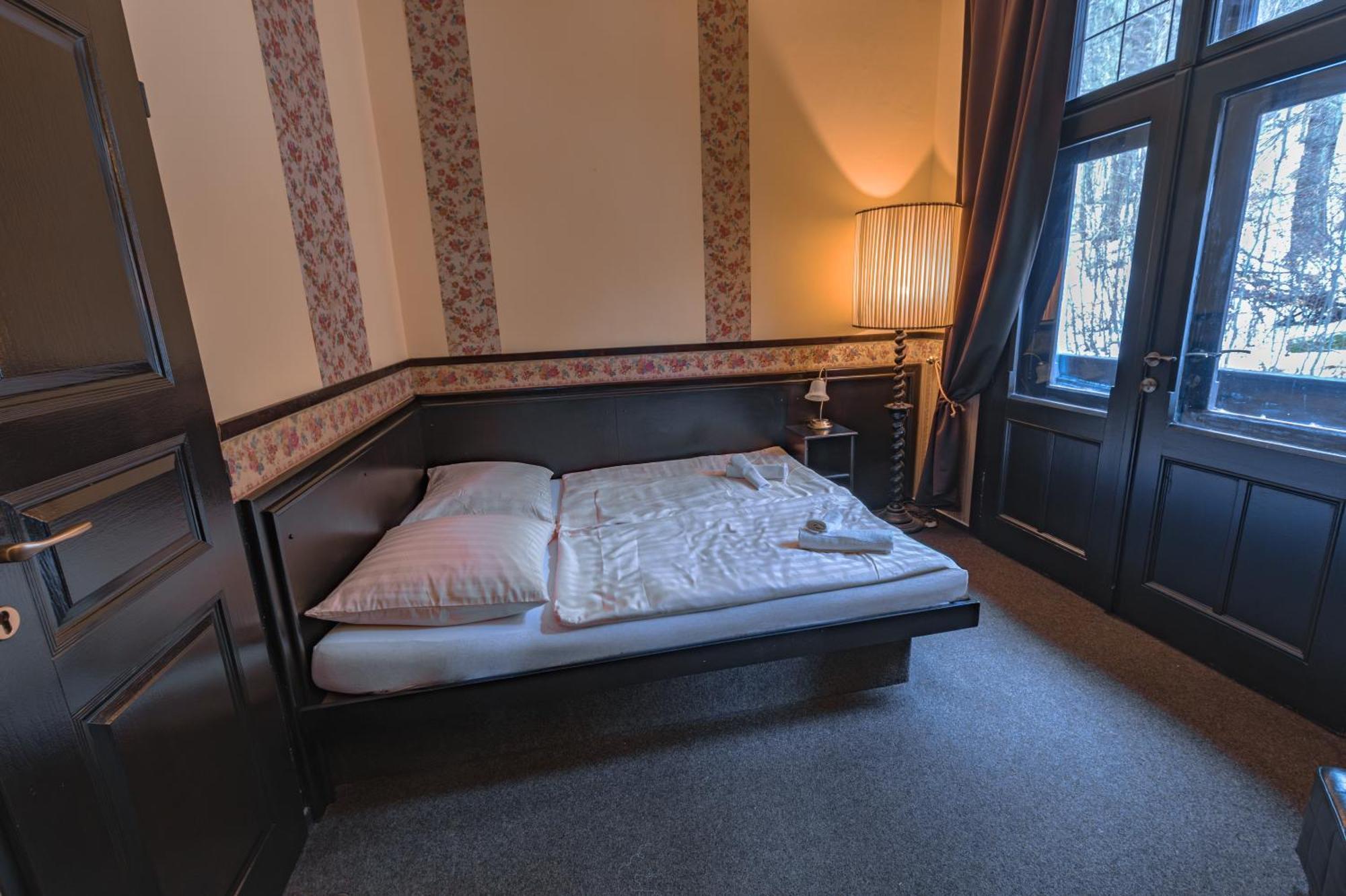 Hotel Lovecky Zamecek Orion Liberec Exterior foto